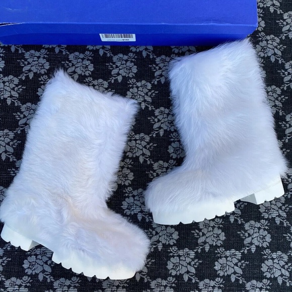 Stuart Weitzman Superchill Ultra Boots shearling Lug sole - Picture 2 of 10